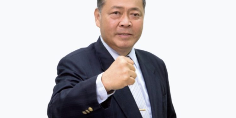 澎湖縣長意外跌倒牽動了澎湖政治生態與醫療不足！